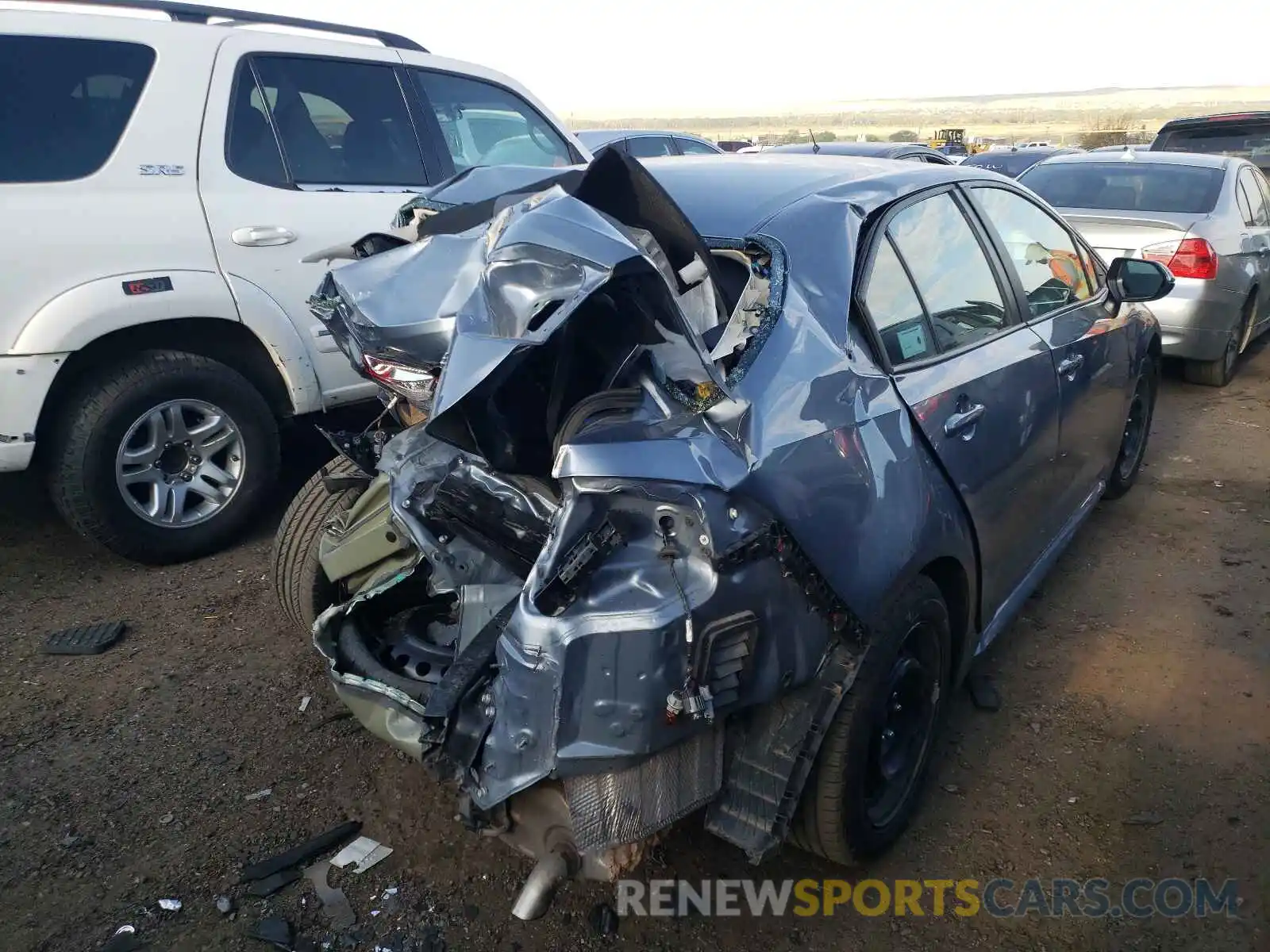 4 Photograph of a damaged car 5YFEPRAE8LP098222 TOYOTA COROLLA 2020