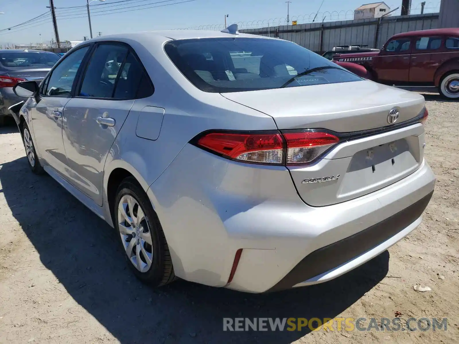 3 Photograph of a damaged car 5YFEPRAE8LP098253 TOYOTA COROLLA 2020