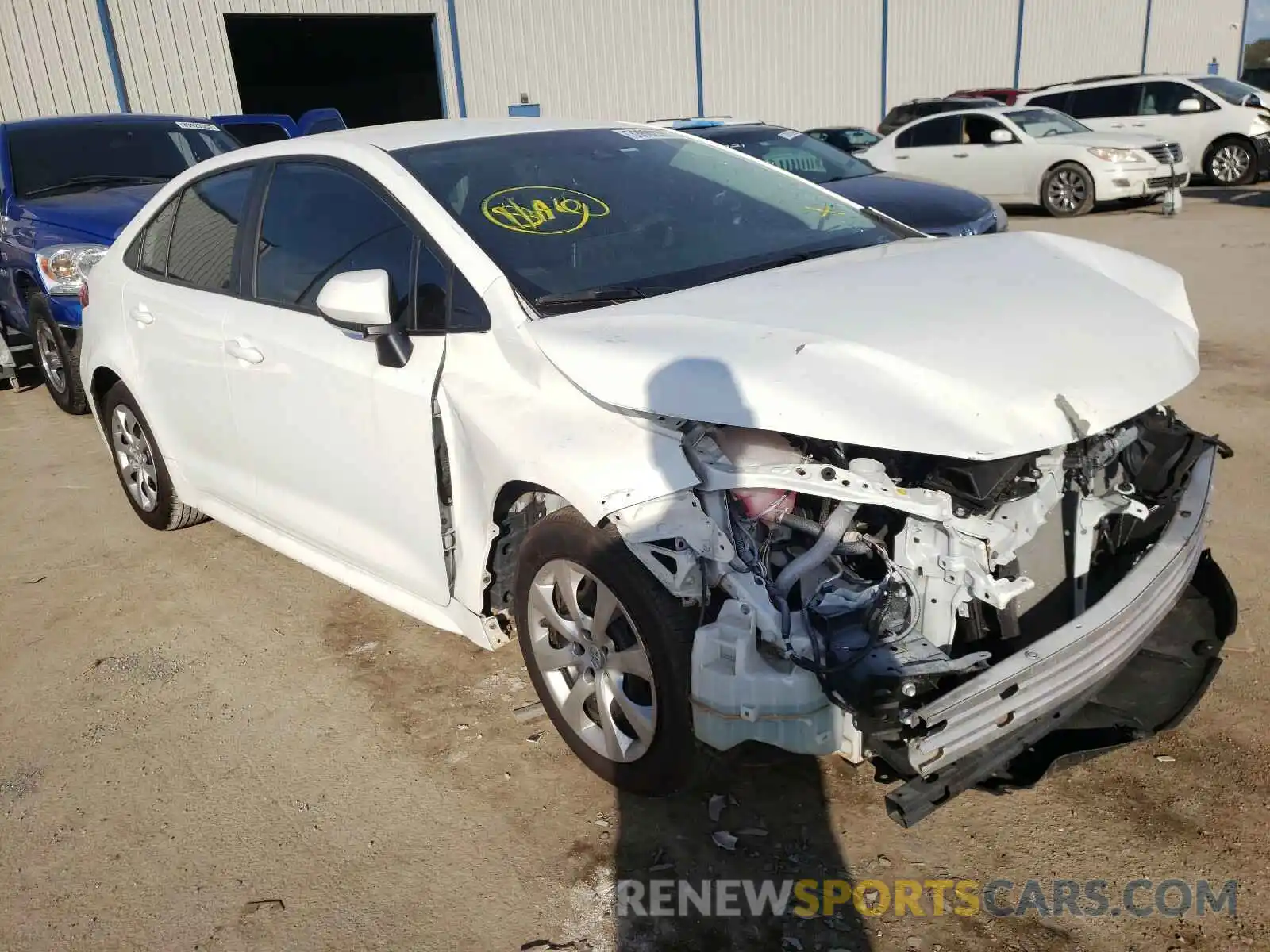 1 Photograph of a damaged car 5YFEPRAE8LP098544 TOYOTA COROLLA 2020