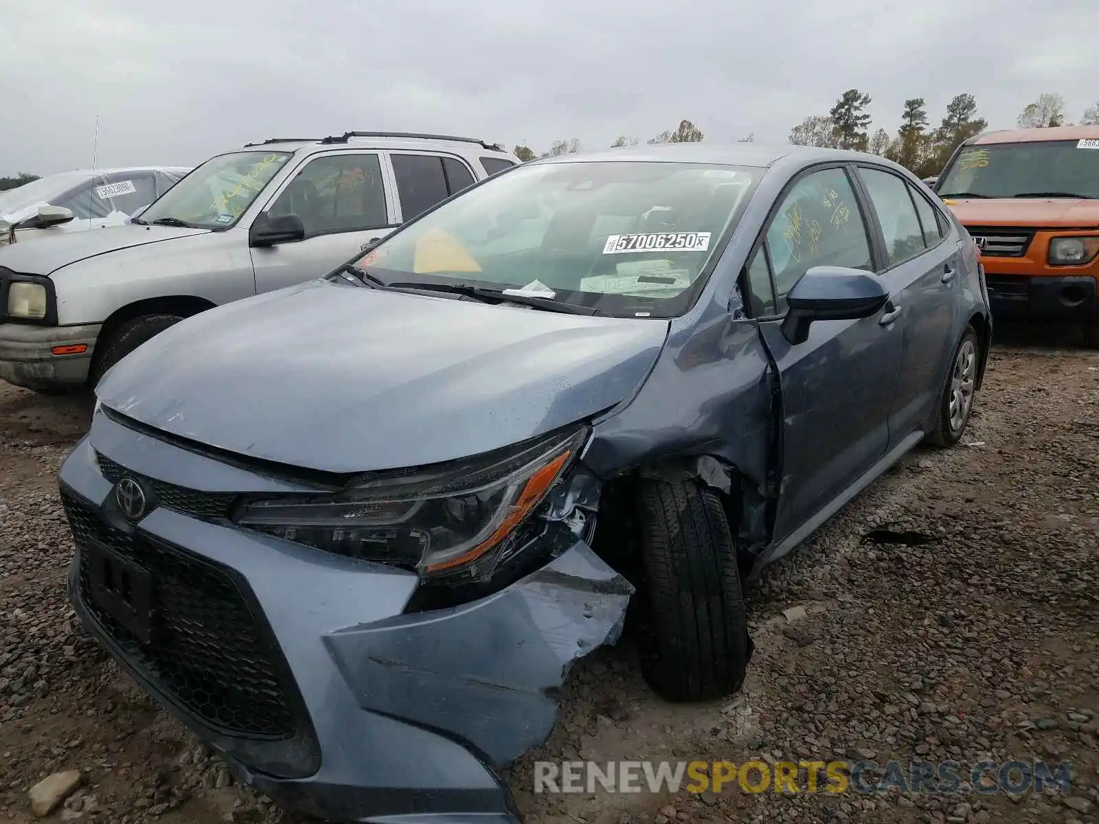 2 Photograph of a damaged car 5YFEPRAE8LP098768 TOYOTA COROLLA 2020