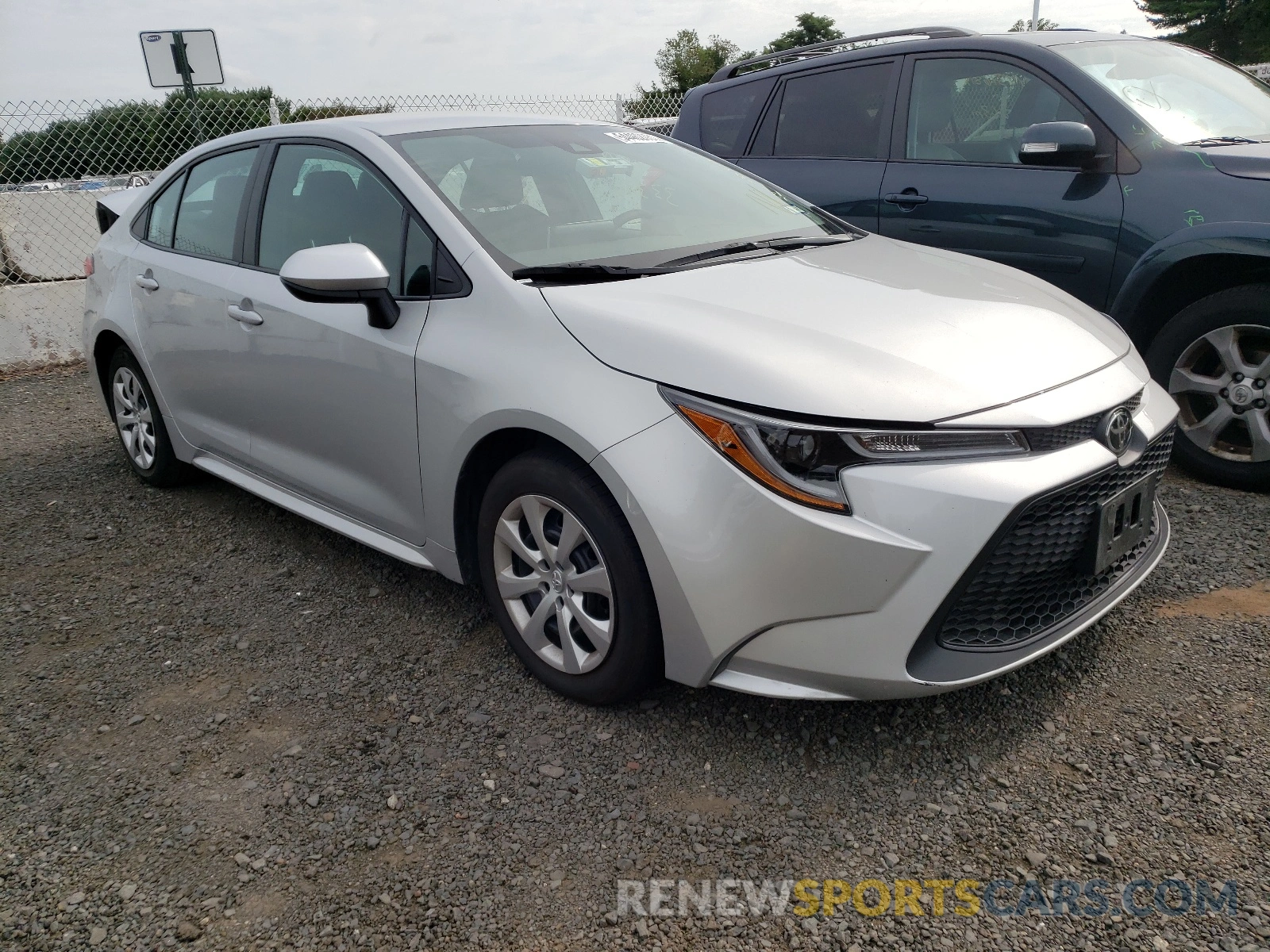 1 Photograph of a damaged car 5YFEPRAE8LP100096 TOYOTA COROLLA 2020