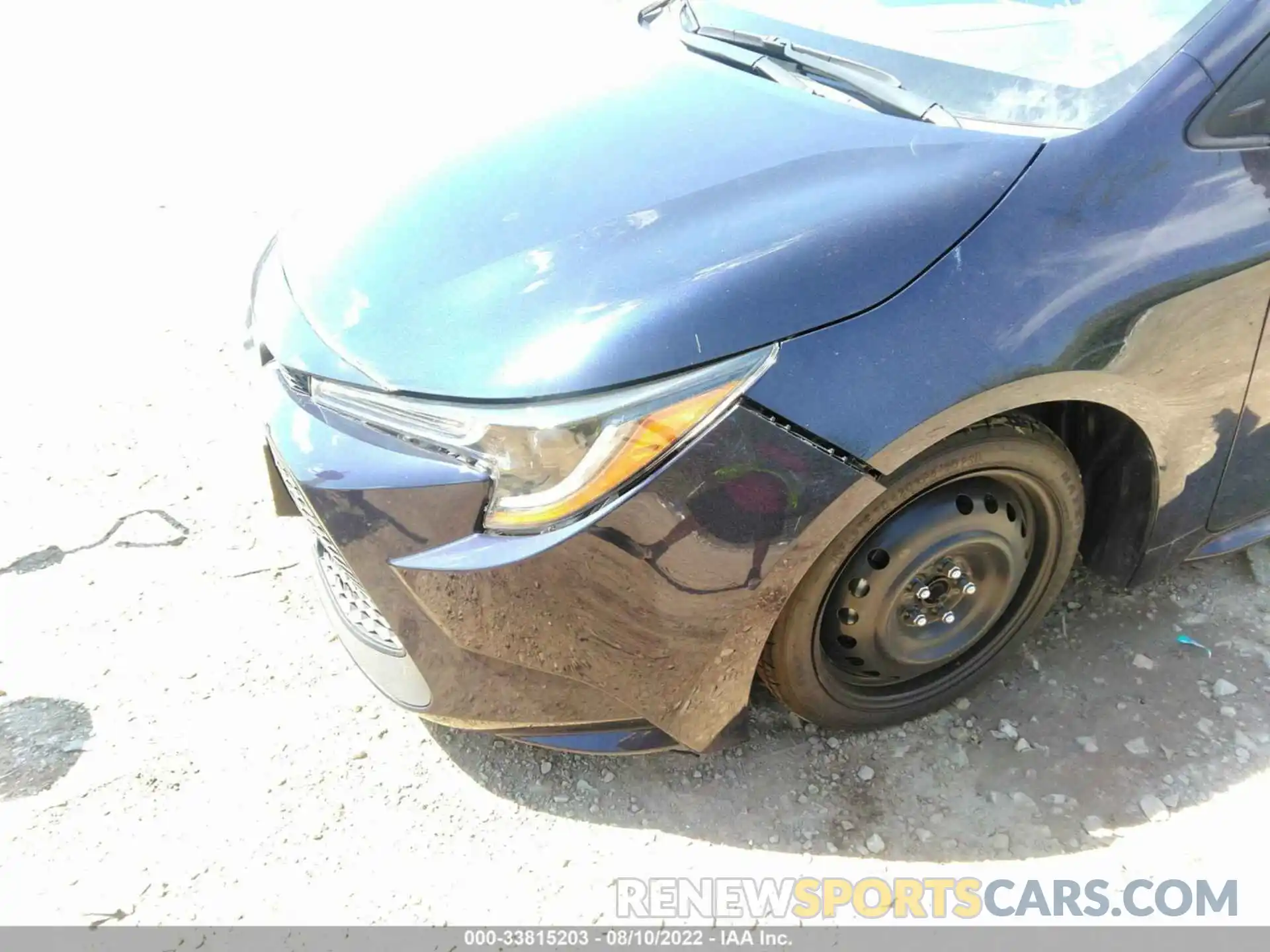 12 Photograph of a damaged car 5YFEPRAE8LP100955 TOYOTA COROLLA 2020