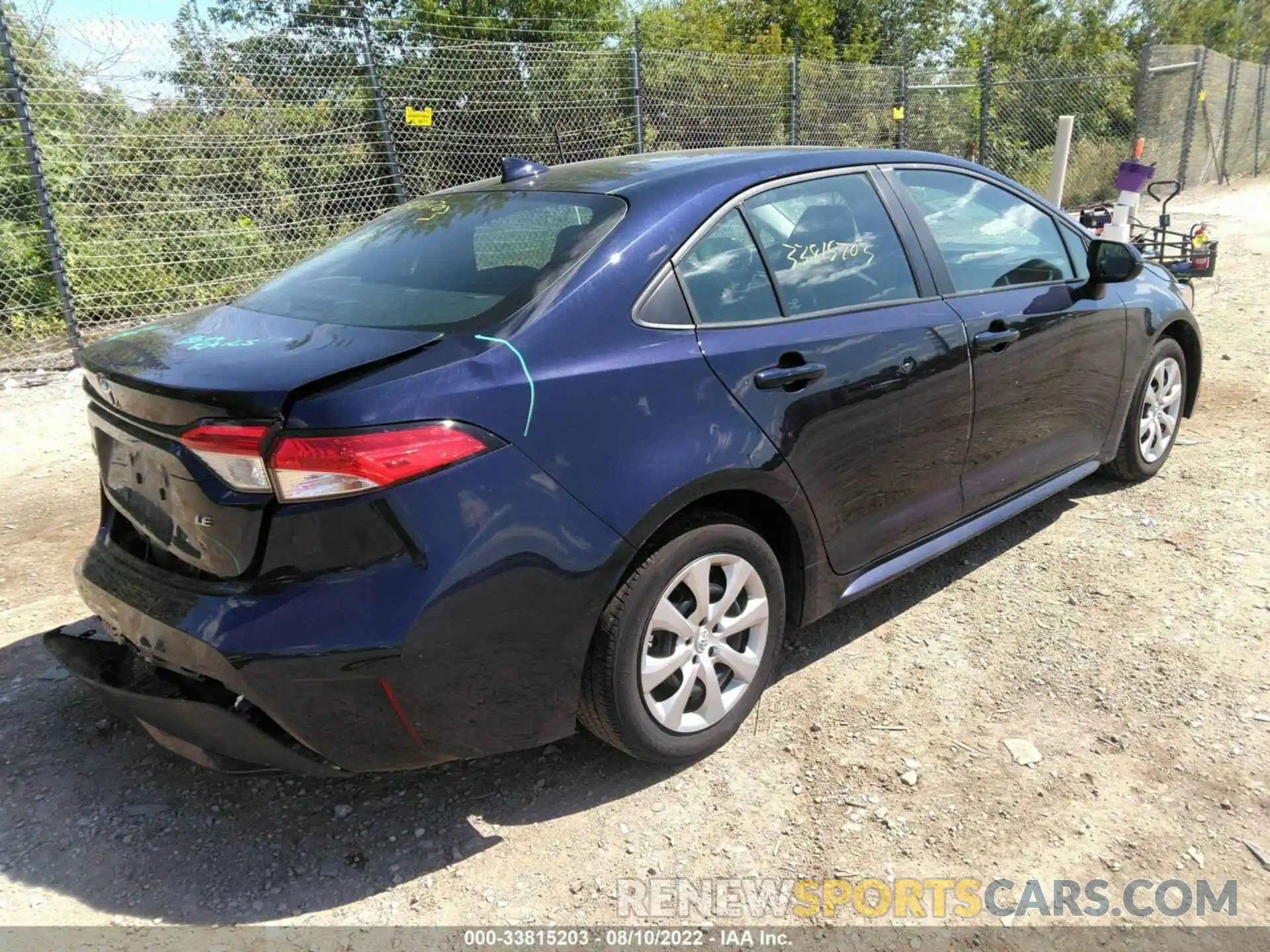 4 Photograph of a damaged car 5YFEPRAE8LP100955 TOYOTA COROLLA 2020