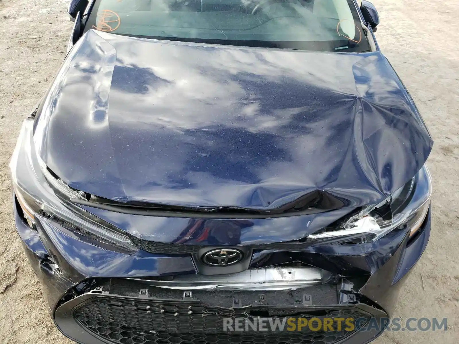 7 Photograph of a damaged car 5YFEPRAE8LP101054 TOYOTA COROLLA 2020