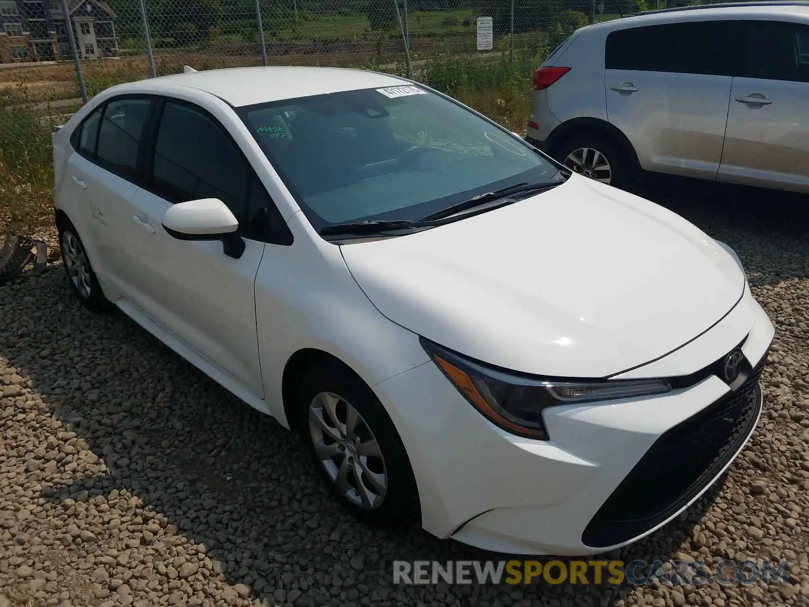 1 Photograph of a damaged car 5YFEPRAE8LP101510 TOYOTA COROLLA 2020