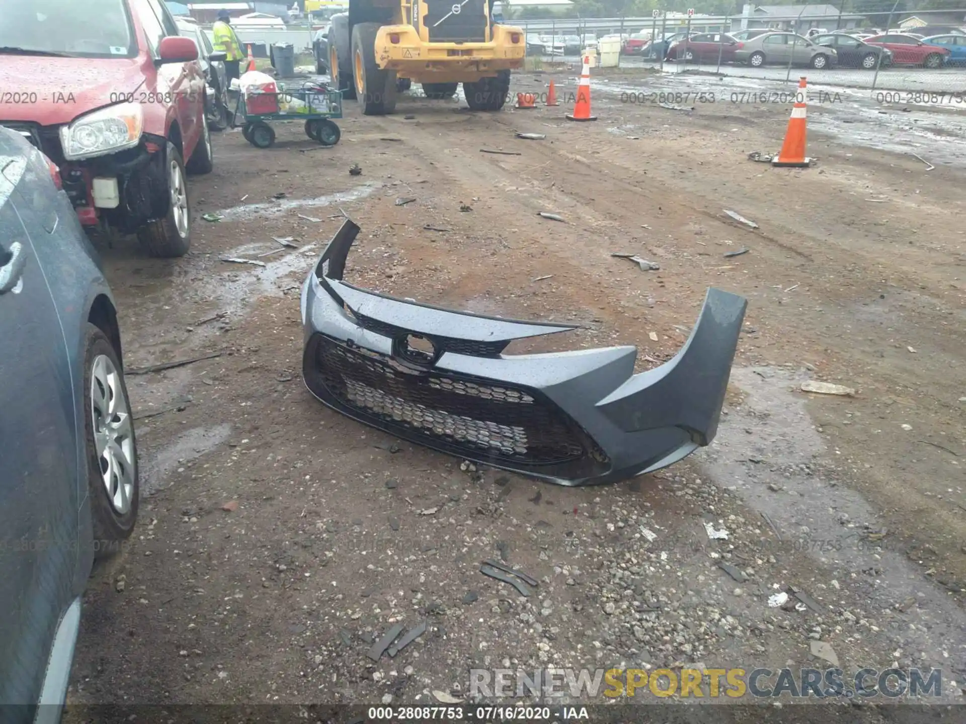 12 Photograph of a damaged car 5YFEPRAE8LP101572 TOYOTA COROLLA 2020