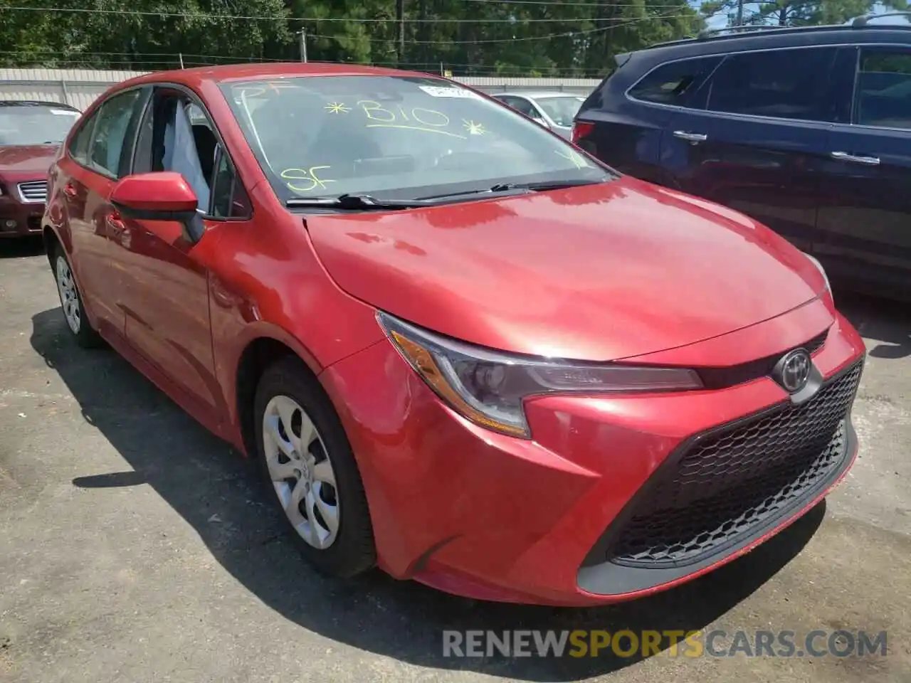 1 Photograph of a damaged car 5YFEPRAE8LP101927 TOYOTA COROLLA 2020