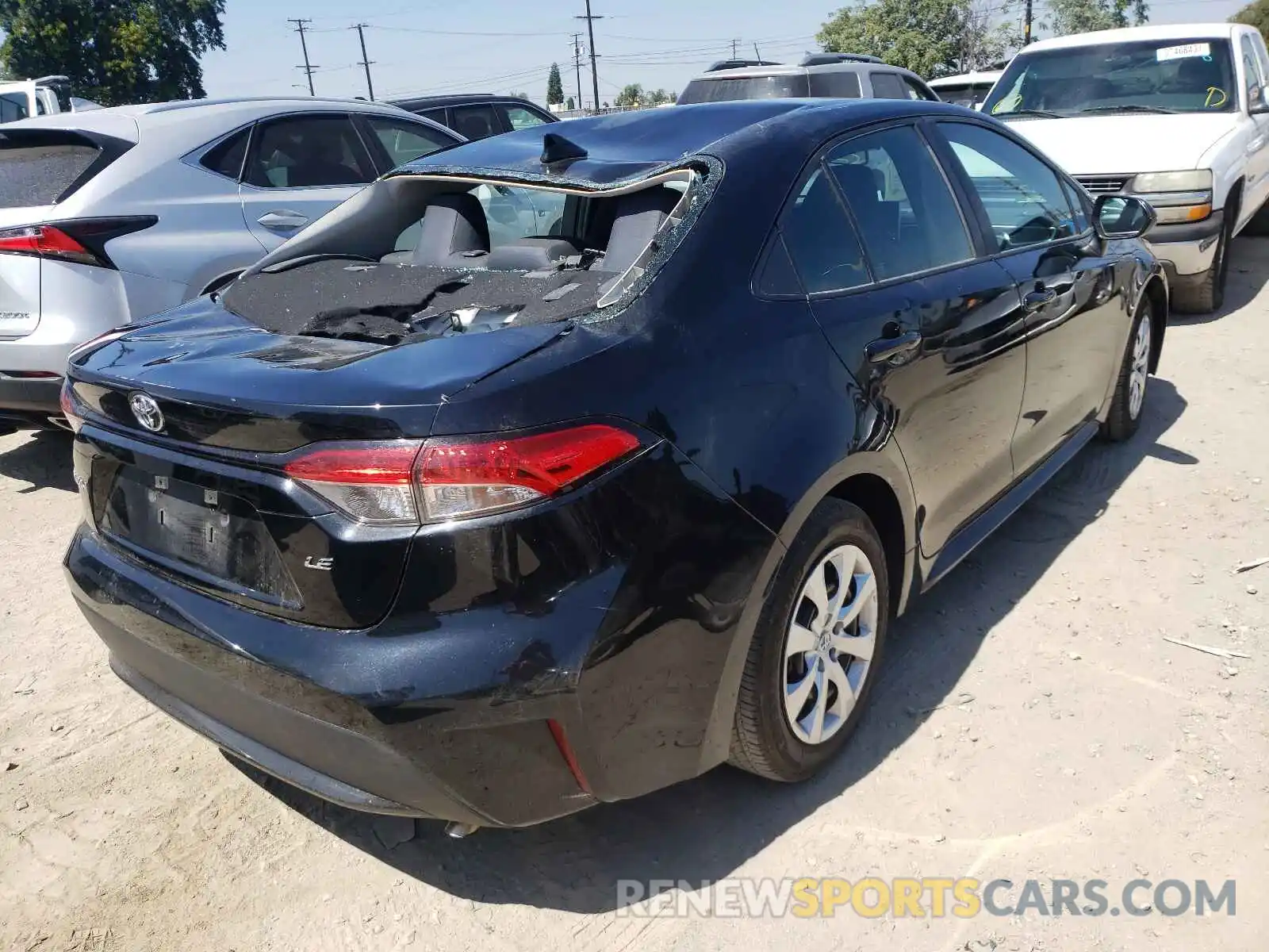 4 Photograph of a damaged car 5YFEPRAE8LP102334 TOYOTA COROLLA 2020