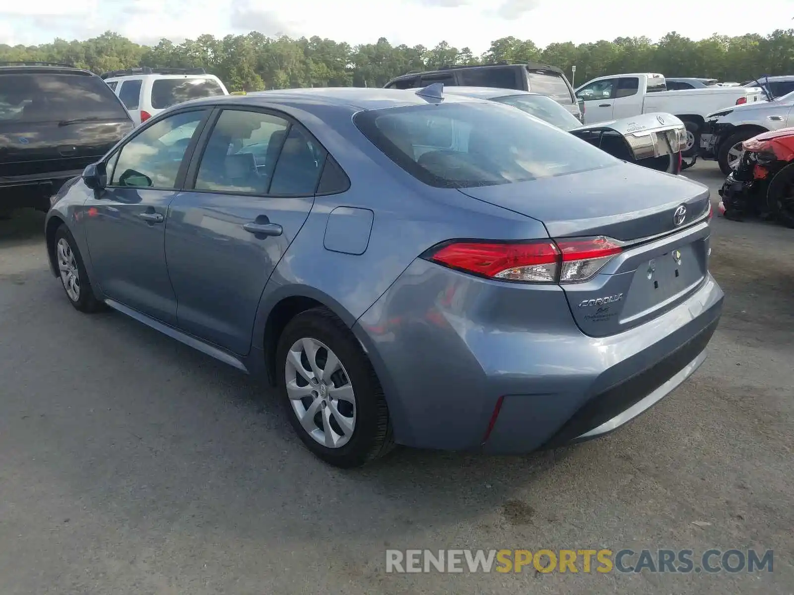 3 Photograph of a damaged car 5YFEPRAE8LP102480 TOYOTA COROLLA 2020