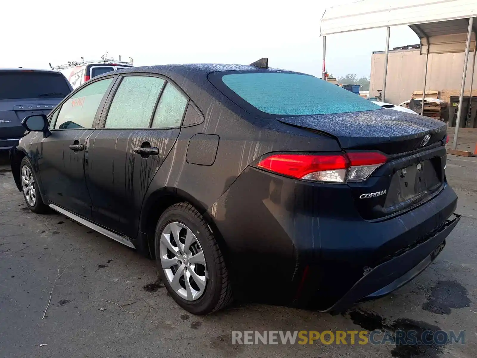 3 Photograph of a damaged car 5YFEPRAE8LP102785 TOYOTA COROLLA 2020