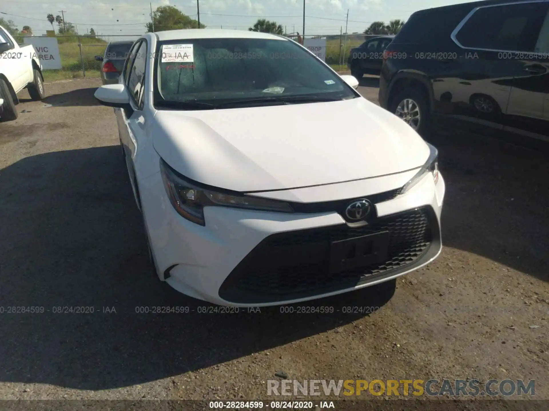 6 Photograph of a damaged car 5YFEPRAE8LP104732 TOYOTA COROLLA 2020