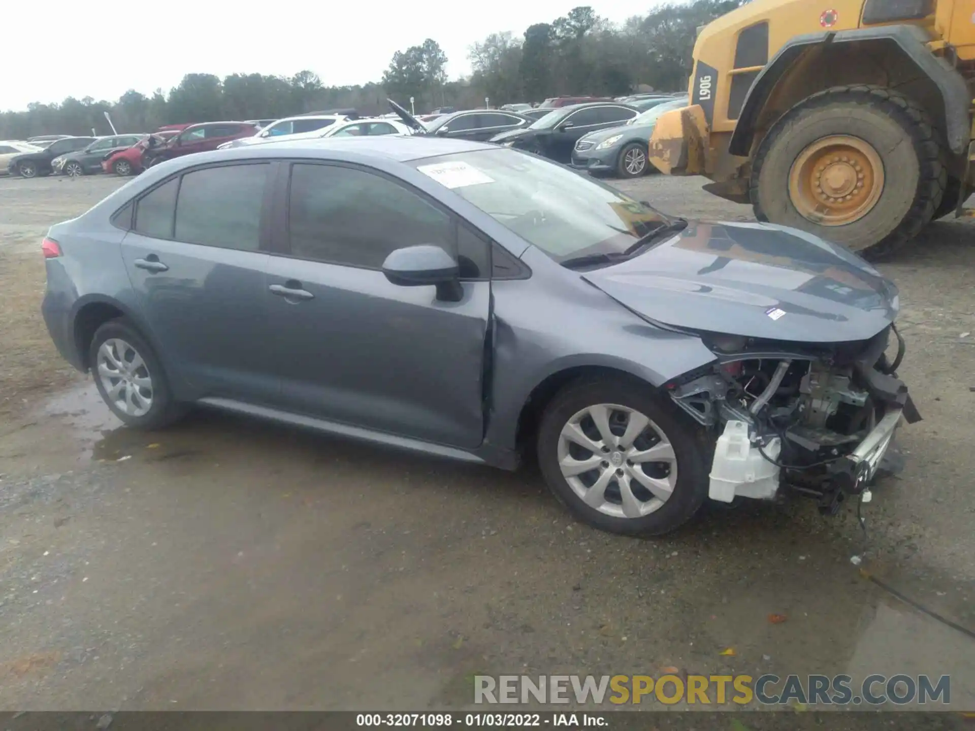 1 Photograph of a damaged car 5YFEPRAE8LP105251 TOYOTA COROLLA 2020