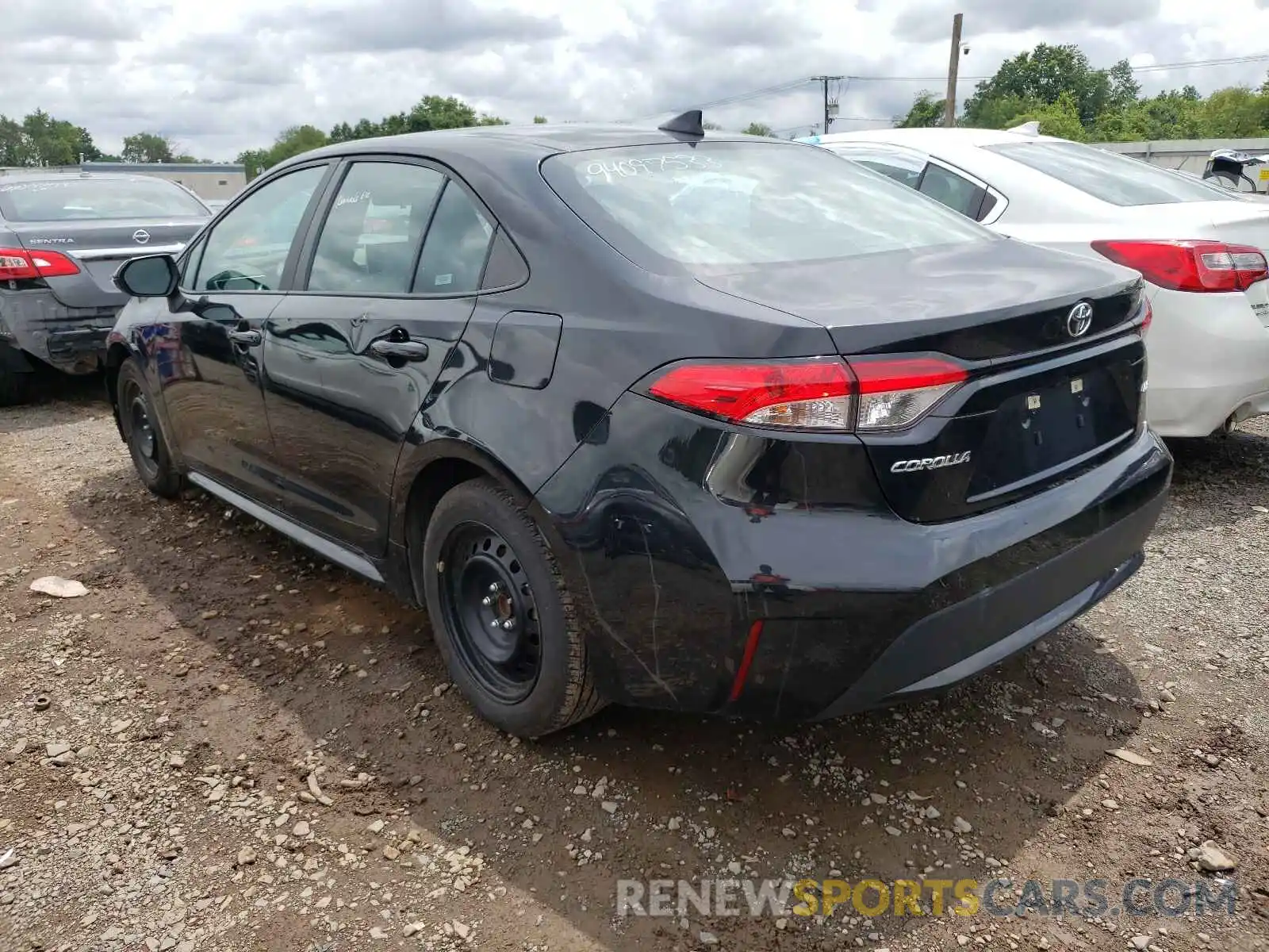 3 Photograph of a damaged car 5YFEPRAE8LP105511 TOYOTA COROLLA 2020