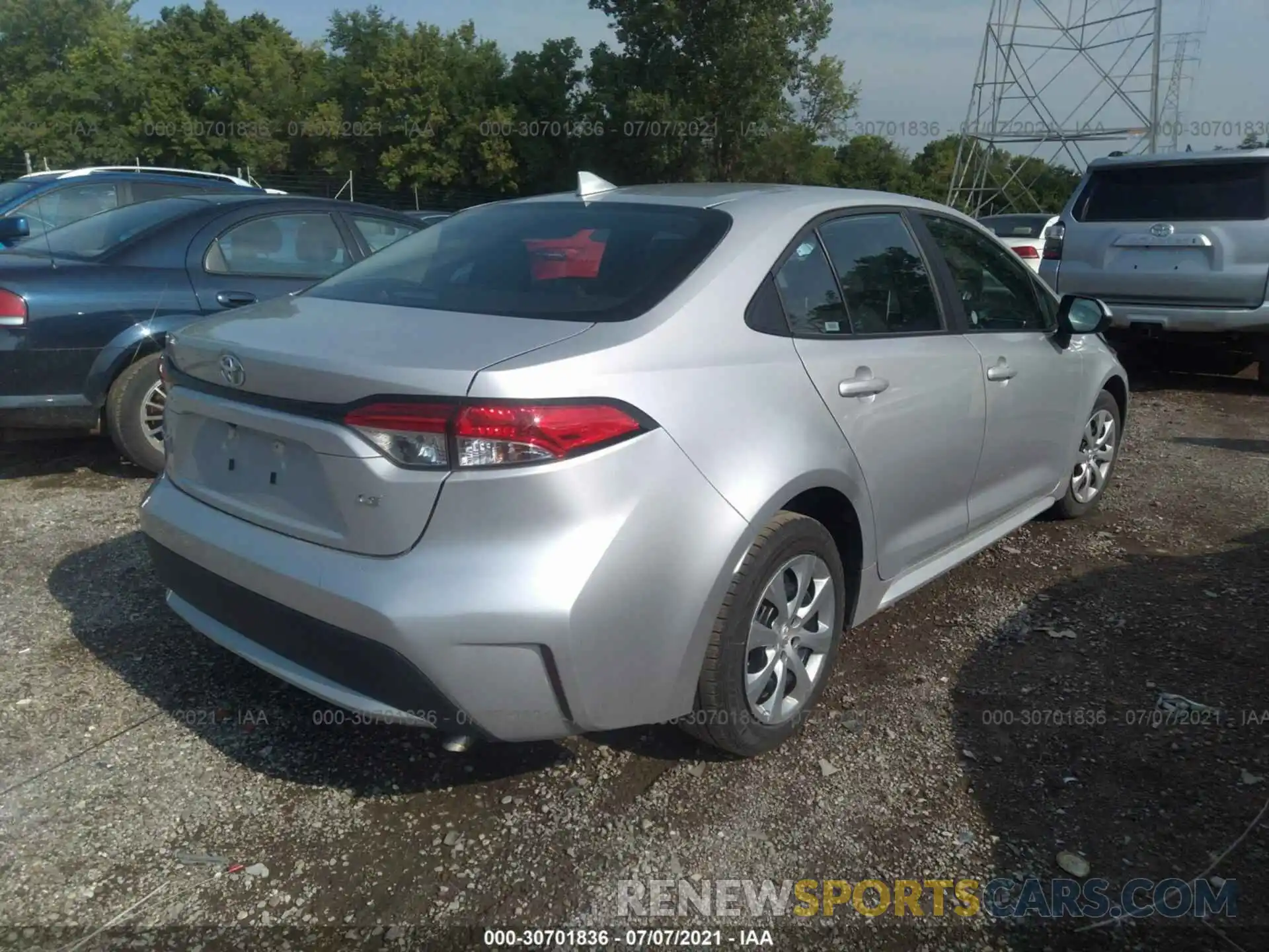 4 Photograph of a damaged car 5YFEPRAE8LP105640 TOYOTA COROLLA 2020