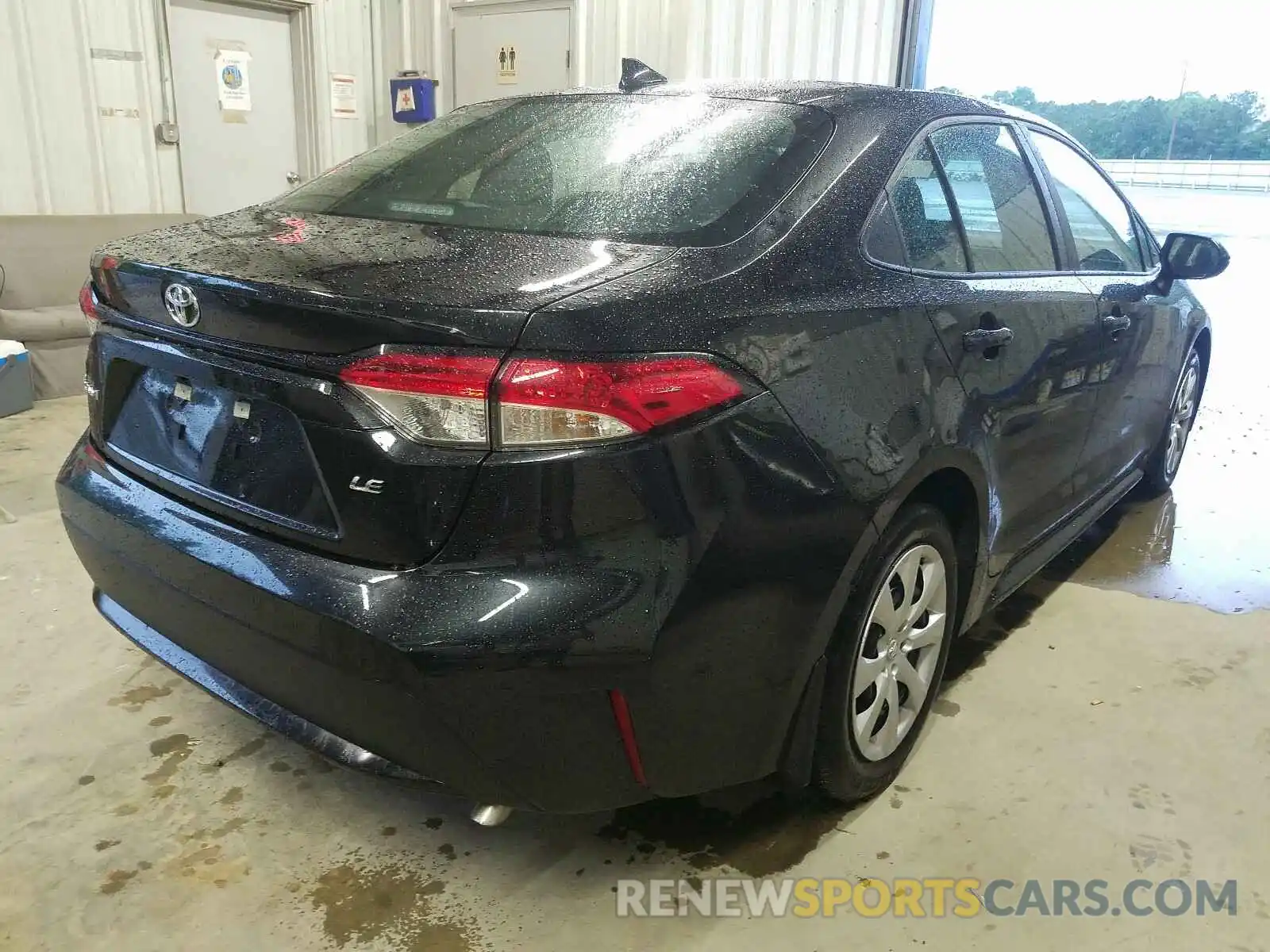 4 Photograph of a damaged car 5YFEPRAE8LP105783 TOYOTA COROLLA 2020