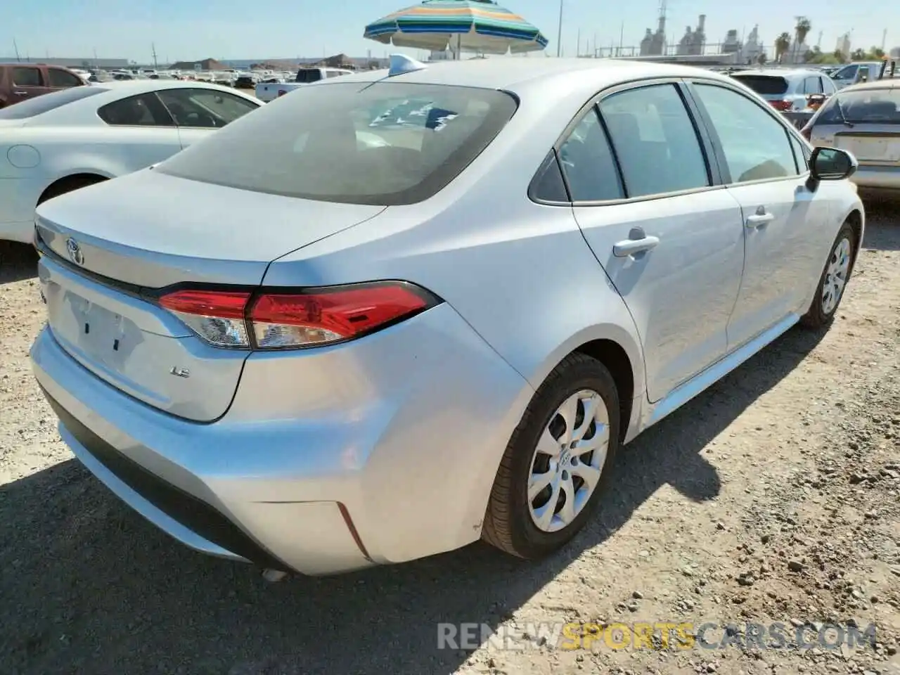 4 Photograph of a damaged car 5YFEPRAE8LP105881 TOYOTA COROLLA 2020