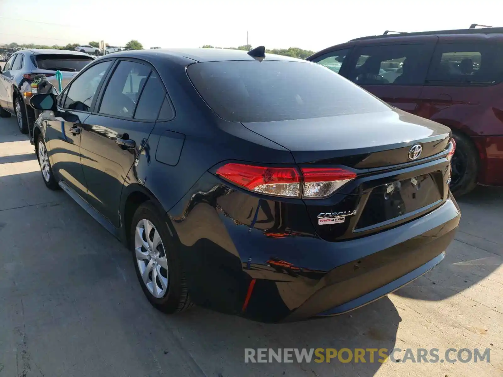 3 Photograph of a damaged car 5YFEPRAE8LP105914 TOYOTA COROLLA 2020