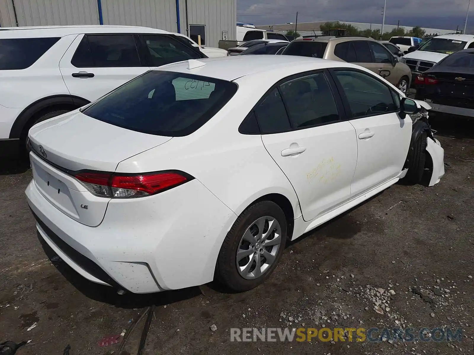 4 Photograph of a damaged car 5YFEPRAE8LP107761 TOYOTA COROLLA 2020