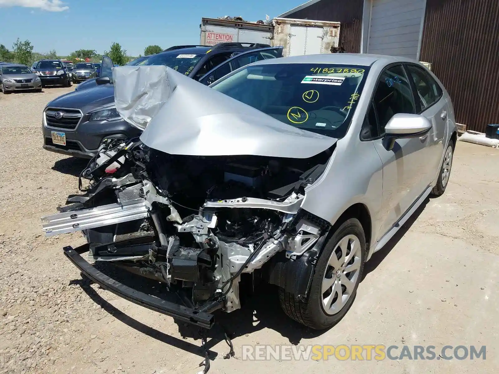 2 Photograph of a damaged car 5YFEPRAE8LP108005 TOYOTA COROLLA 2020