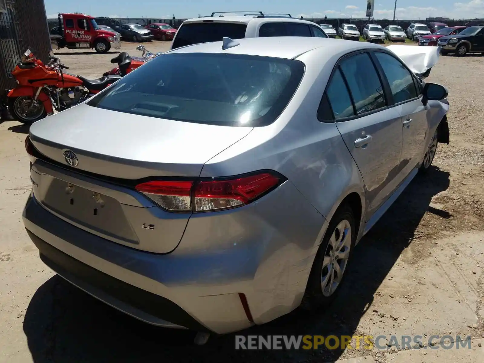 4 Photograph of a damaged car 5YFEPRAE8LP108005 TOYOTA COROLLA 2020