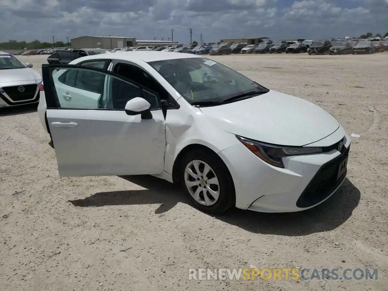 1 Photograph of a damaged car 5YFEPRAE8LP108117 TOYOTA COROLLA 2020