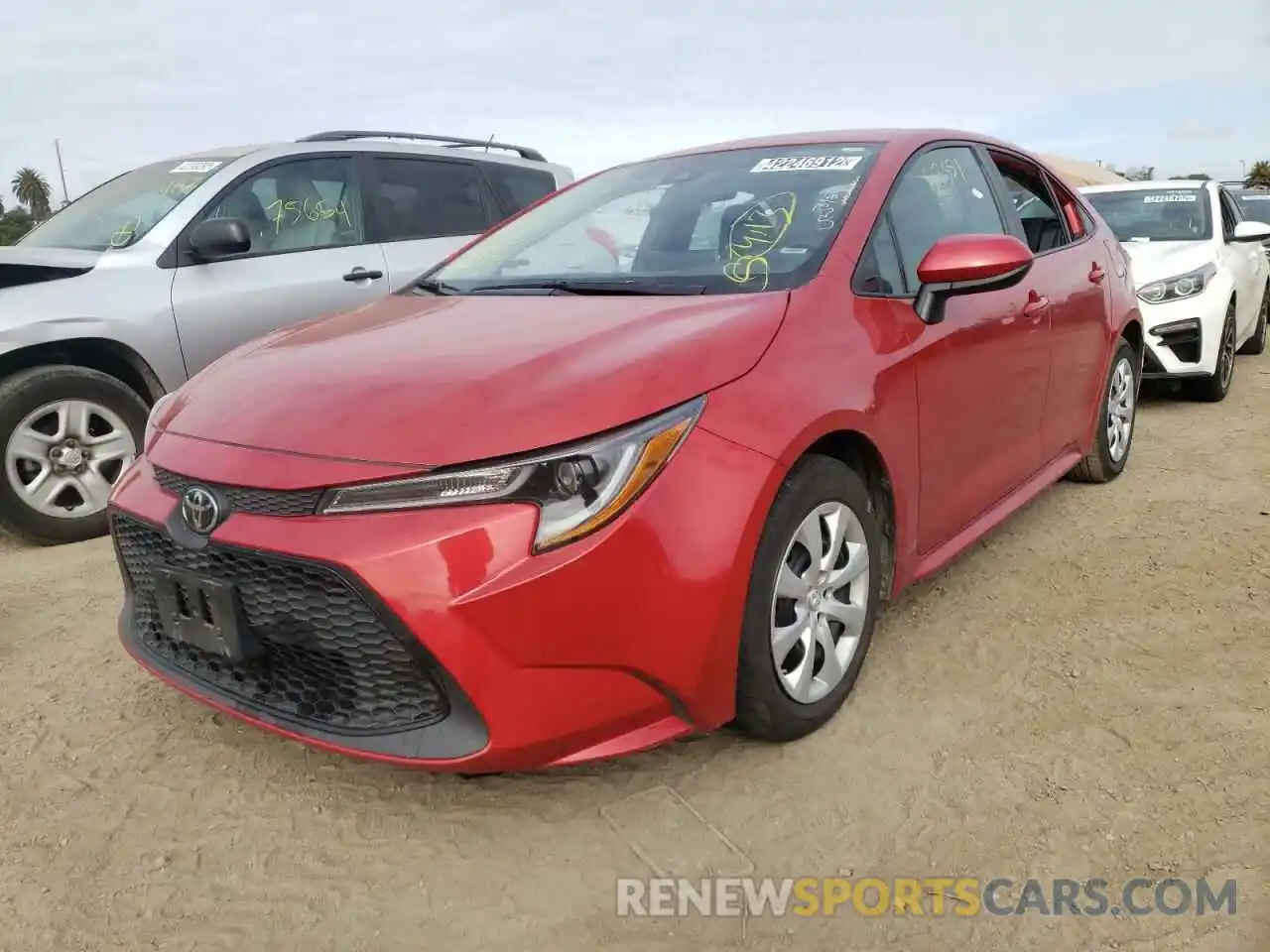 2 Photograph of a damaged car 5YFEPRAE8LP108621 TOYOTA COROLLA 2020