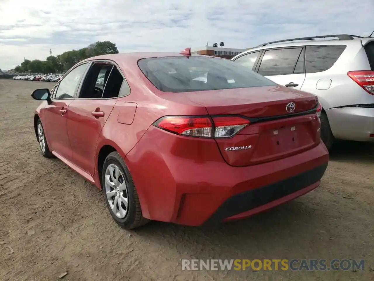 3 Photograph of a damaged car 5YFEPRAE8LP108621 TOYOTA COROLLA 2020