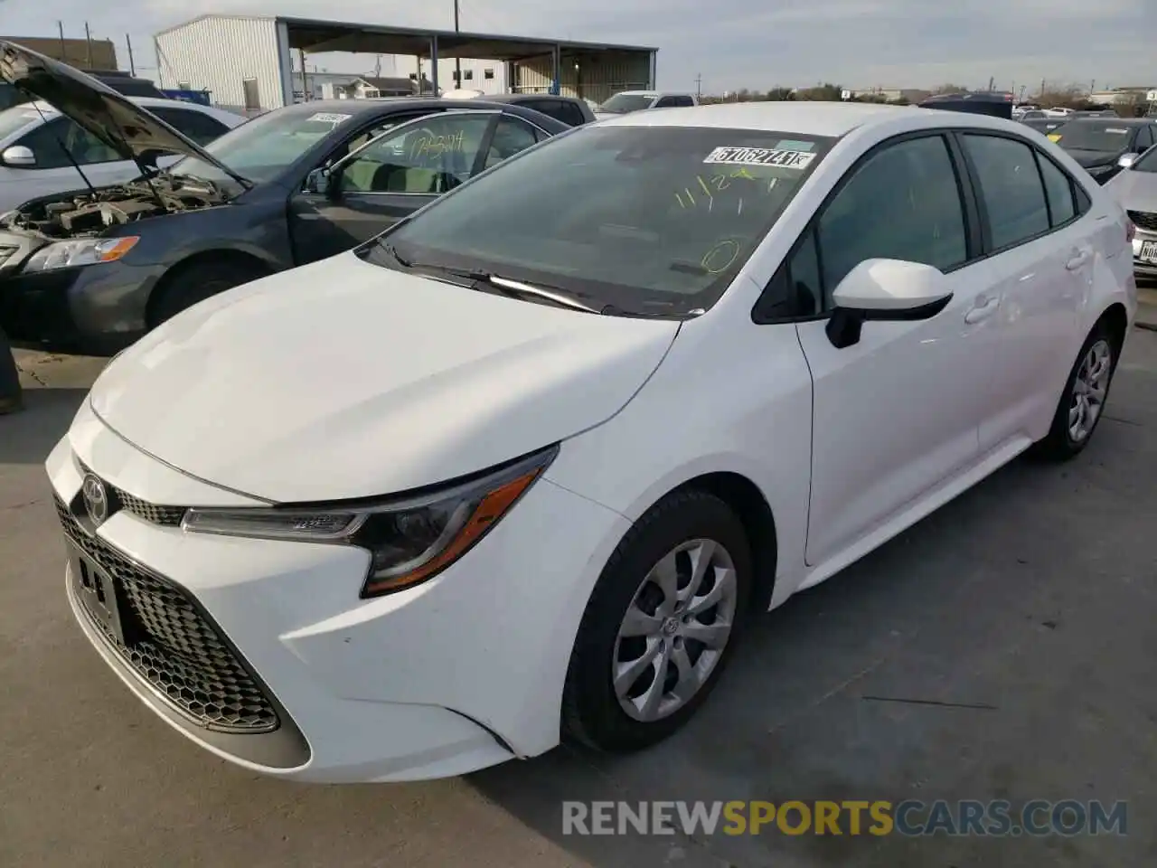 2 Photograph of a damaged car 5YFEPRAE8LP109221 TOYOTA COROLLA 2020