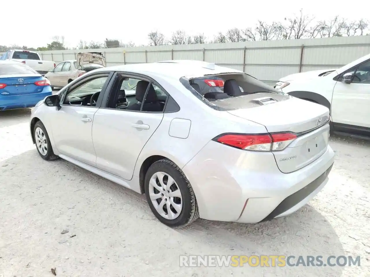 3 Photograph of a damaged car 5YFEPRAE8LP109803 TOYOTA COROLLA 2020