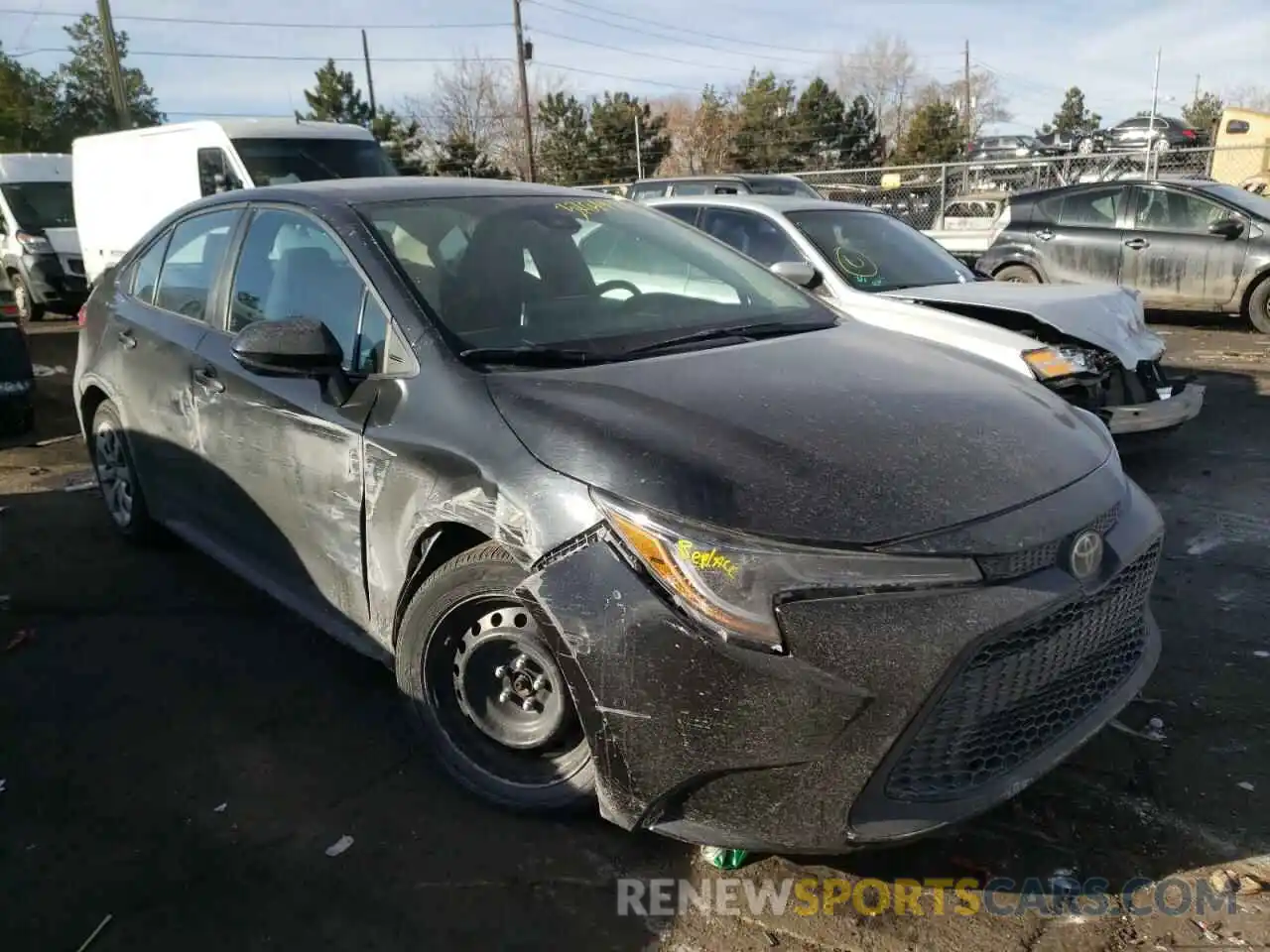 1 Photograph of a damaged car 5YFEPRAE8LP111731 TOYOTA COROLLA 2020