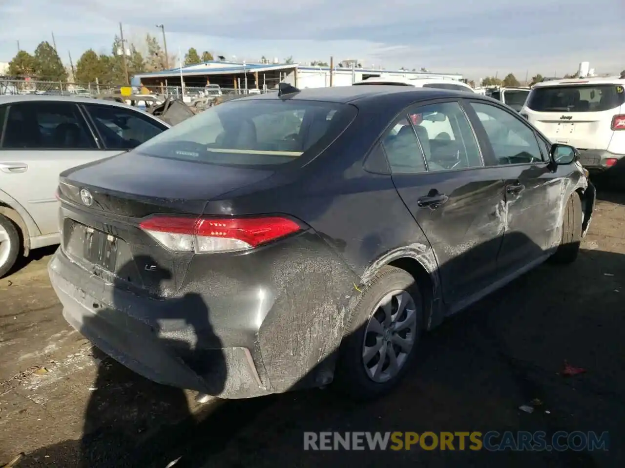 4 Photograph of a damaged car 5YFEPRAE8LP111731 TOYOTA COROLLA 2020