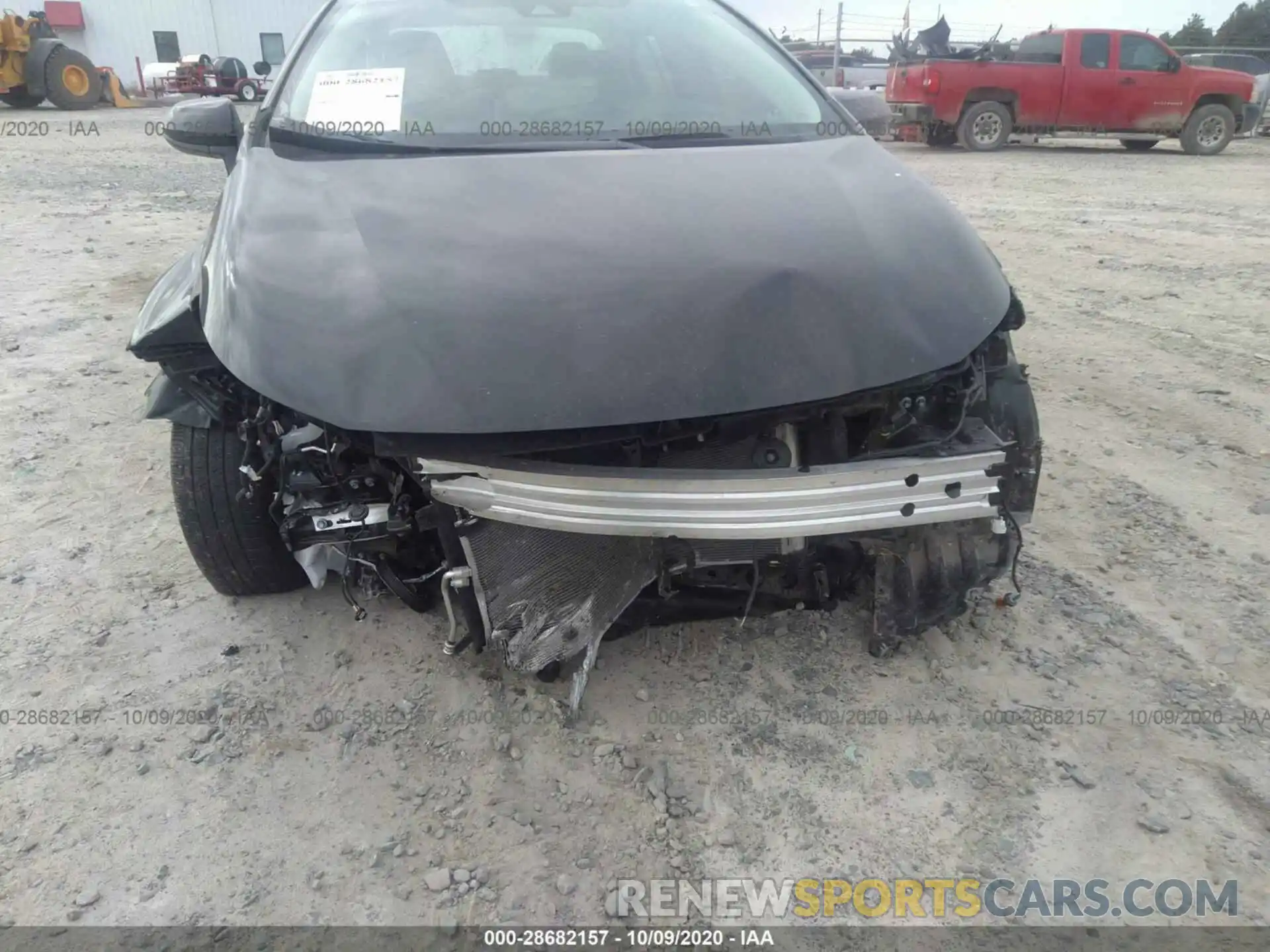 6 Photograph of a damaged car 5YFEPRAE8LP111857 TOYOTA COROLLA 2020