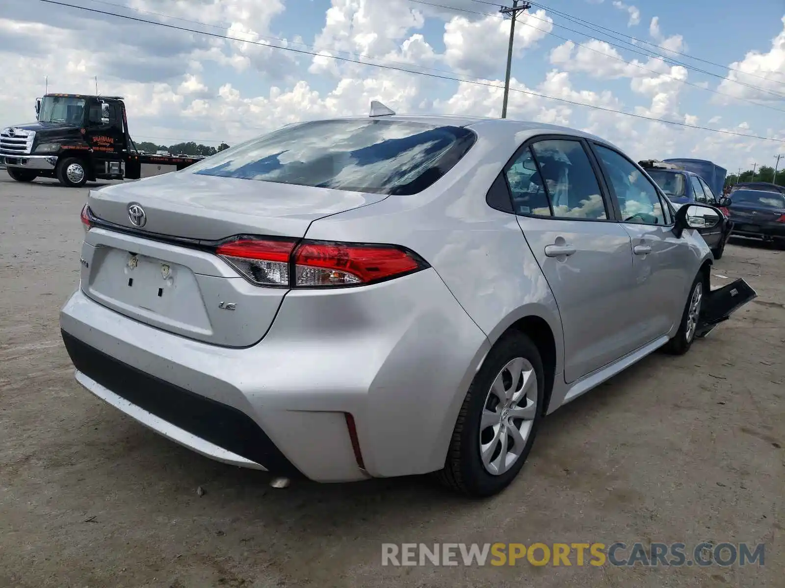 4 Photograph of a damaged car 5YFEPRAE8LP115388 TOYOTA COROLLA 2020