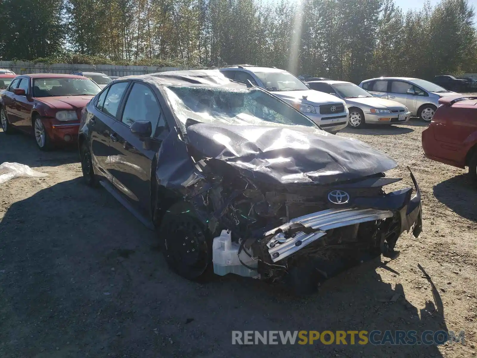 1 Photograph of a damaged car 5YFEPRAE8LP115861 TOYOTA COROLLA 2020