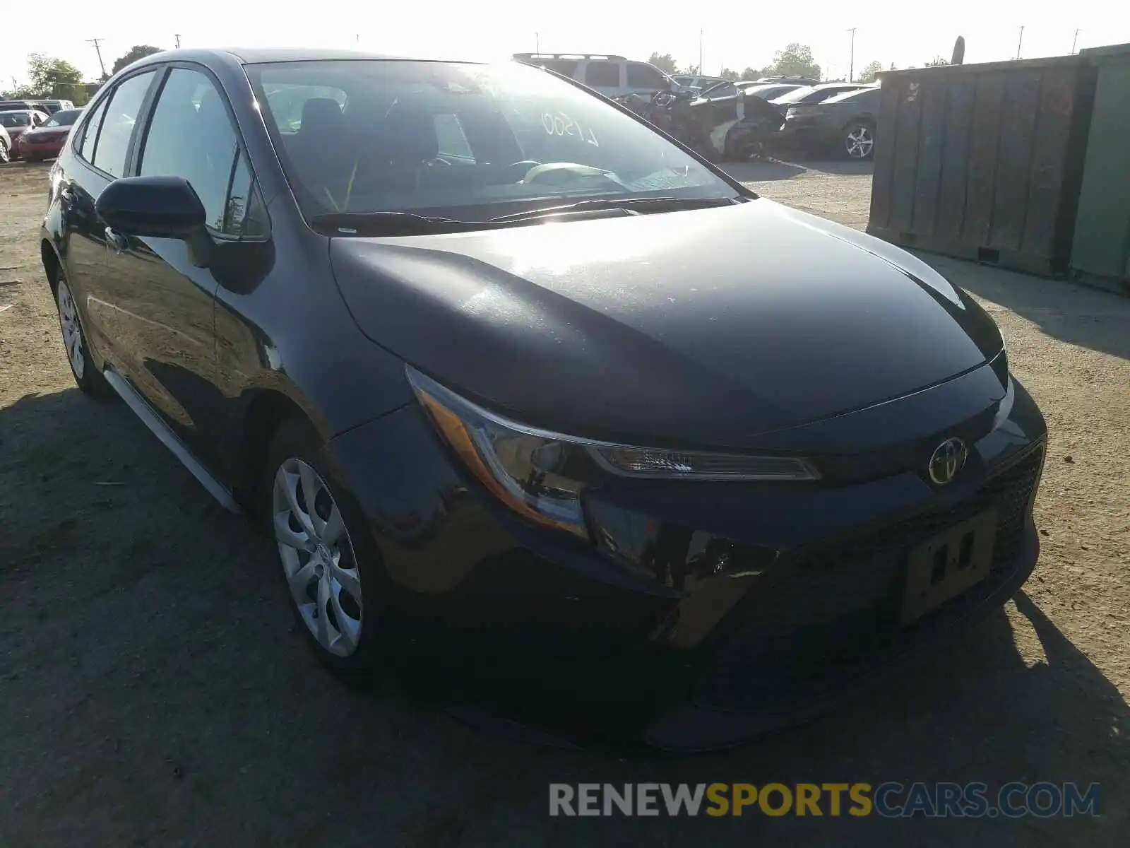 1 Photograph of a damaged car 5YFEPRAE8LP115990 TOYOTA COROLLA 2020