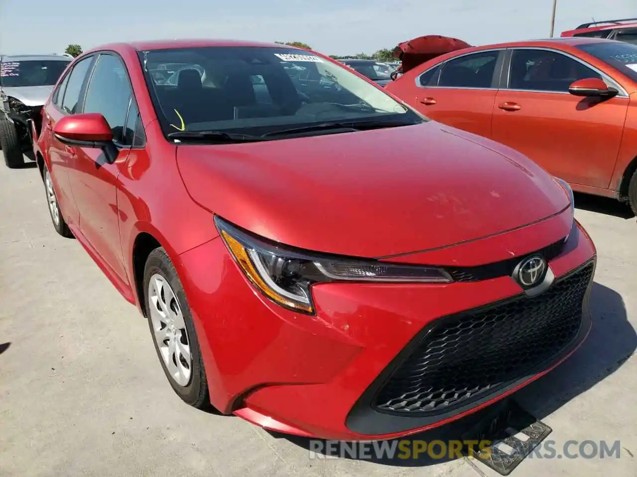 1 Photograph of a damaged car 5YFEPRAE8LP116203 TOYOTA COROLLA 2020