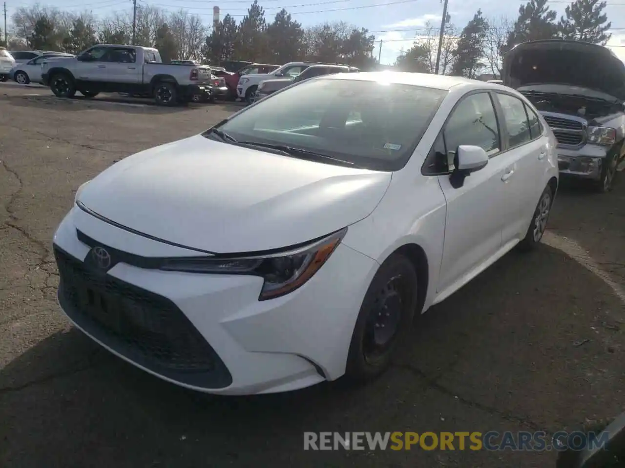 2 Photograph of a damaged car 5YFEPRAE8LP116573 TOYOTA COROLLA 2020