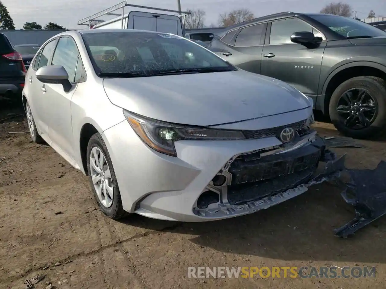 1 Photograph of a damaged car 5YFEPRAE8LP117058 TOYOTA COROLLA 2020