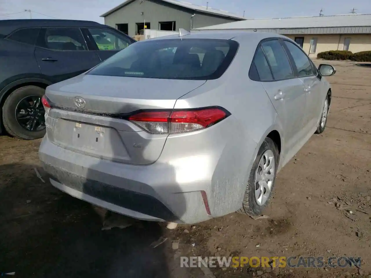 4 Photograph of a damaged car 5YFEPRAE8LP117058 TOYOTA COROLLA 2020