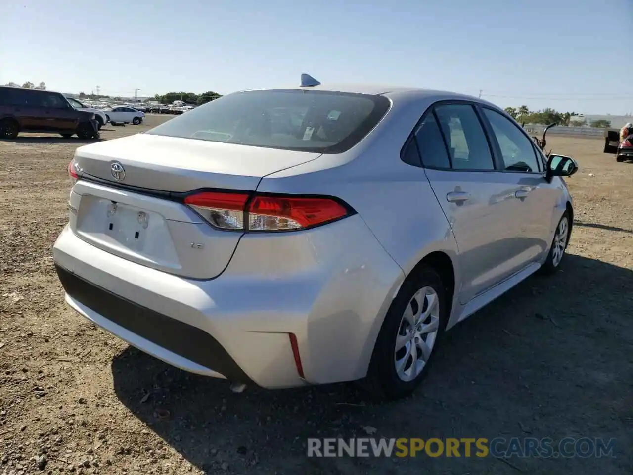 4 Photograph of a damaged car 5YFEPRAE8LP117190 TOYOTA COROLLA 2020