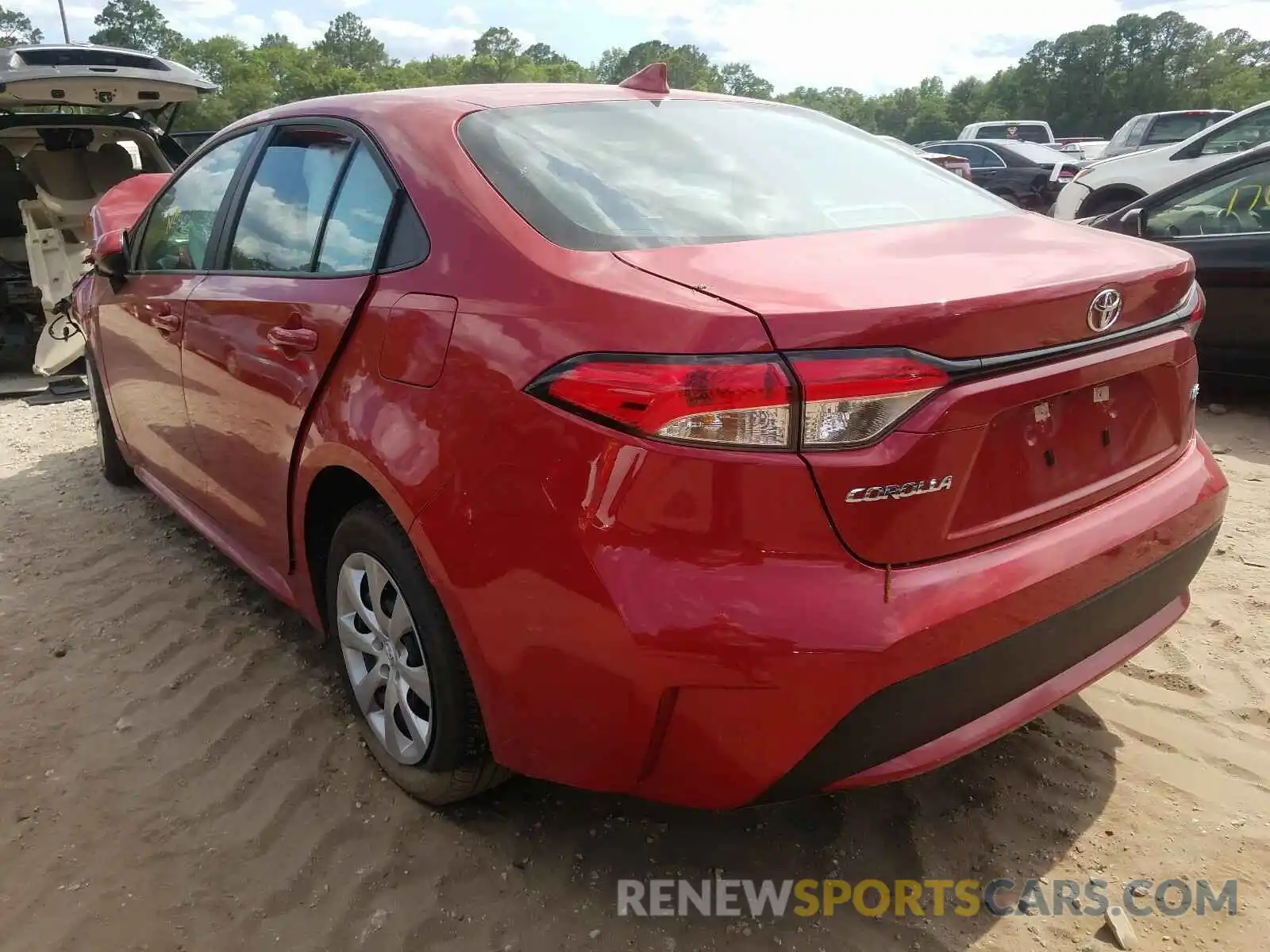 3 Photograph of a damaged car 5YFEPRAE8LP117660 TOYOTA COROLLA 2020