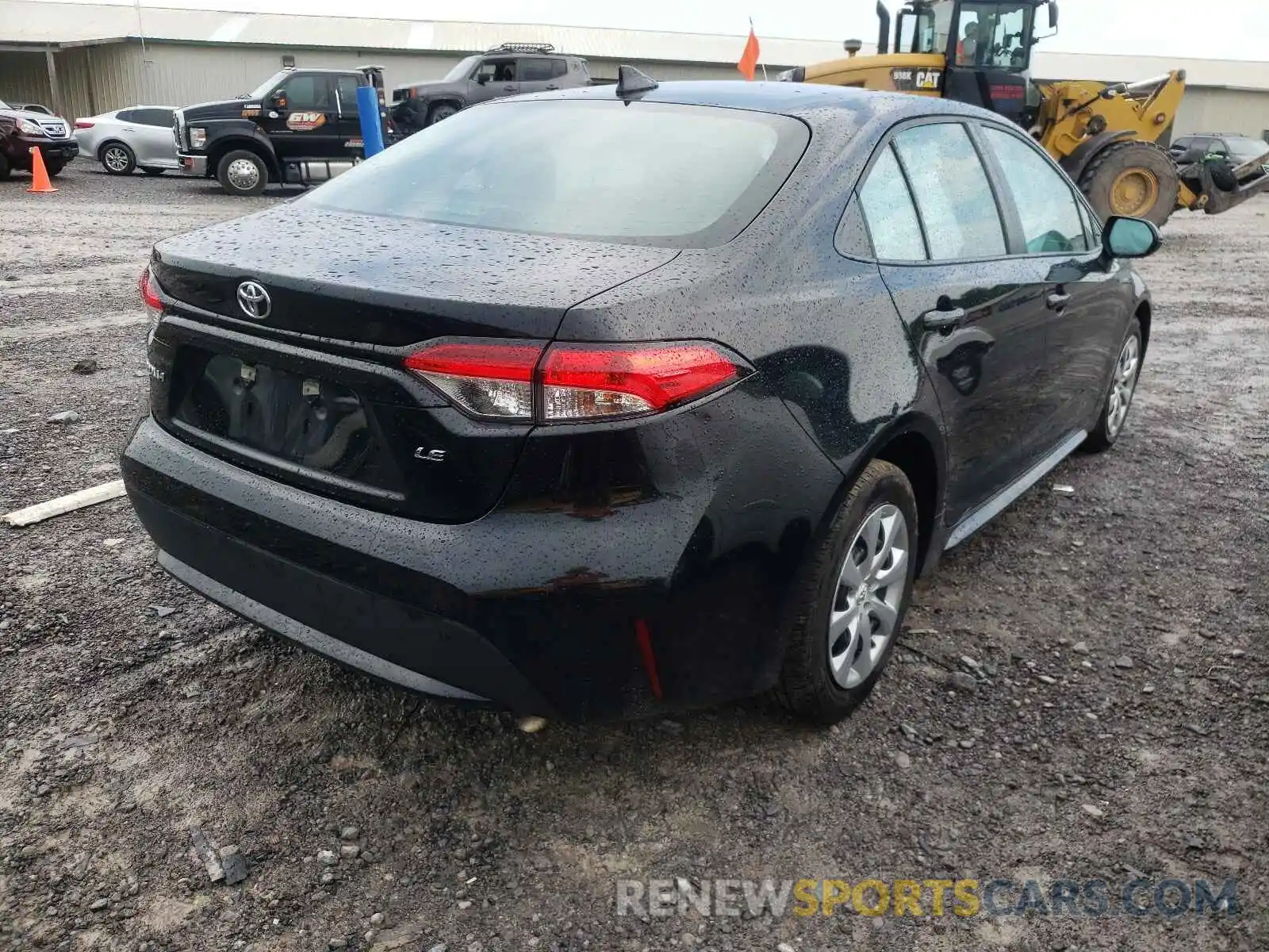 4 Photograph of a damaged car 5YFEPRAE8LP119103 TOYOTA COROLLA 2020