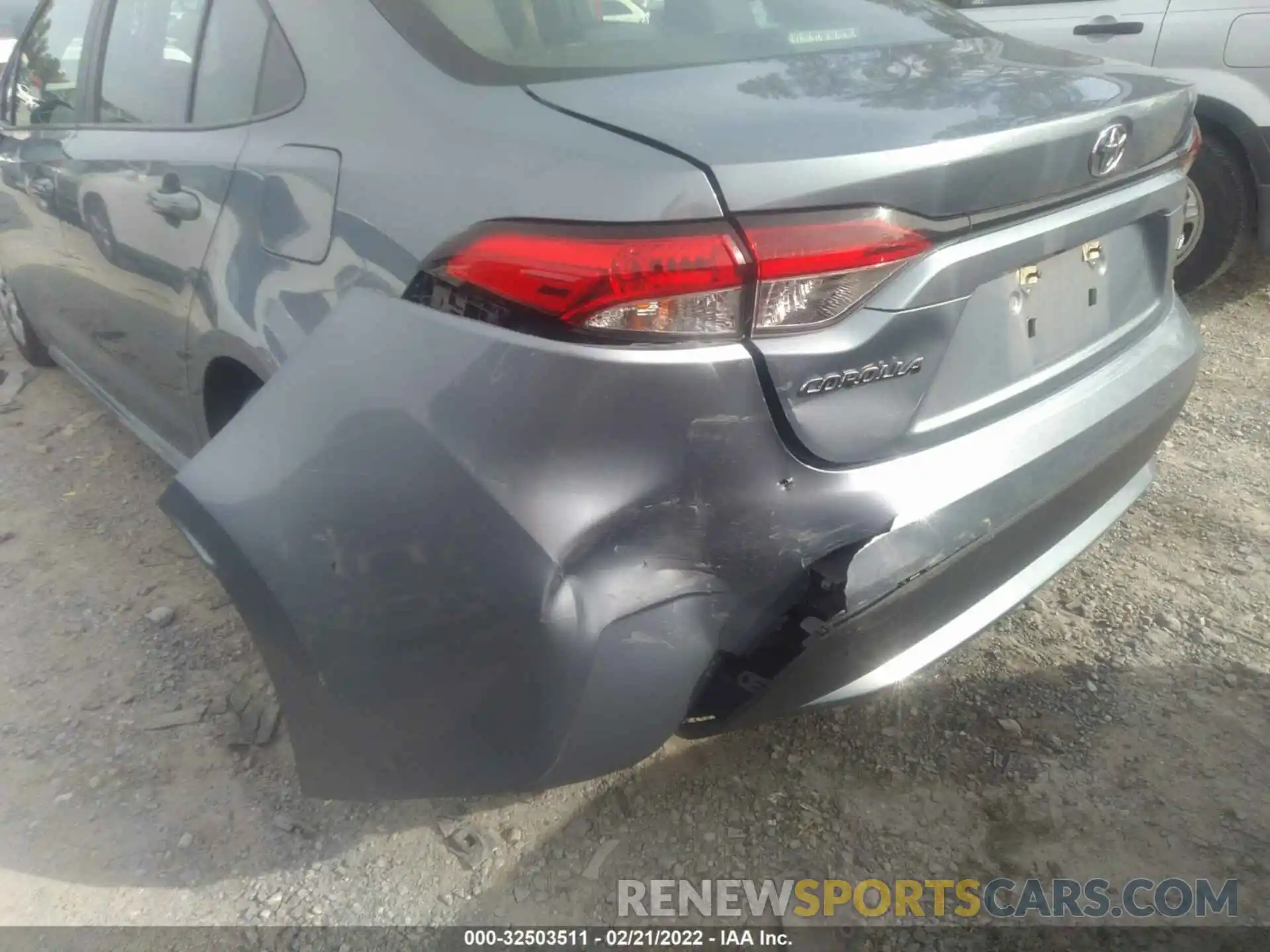 6 Photograph of a damaged car 5YFEPRAE8LP120297 TOYOTA COROLLA 2020