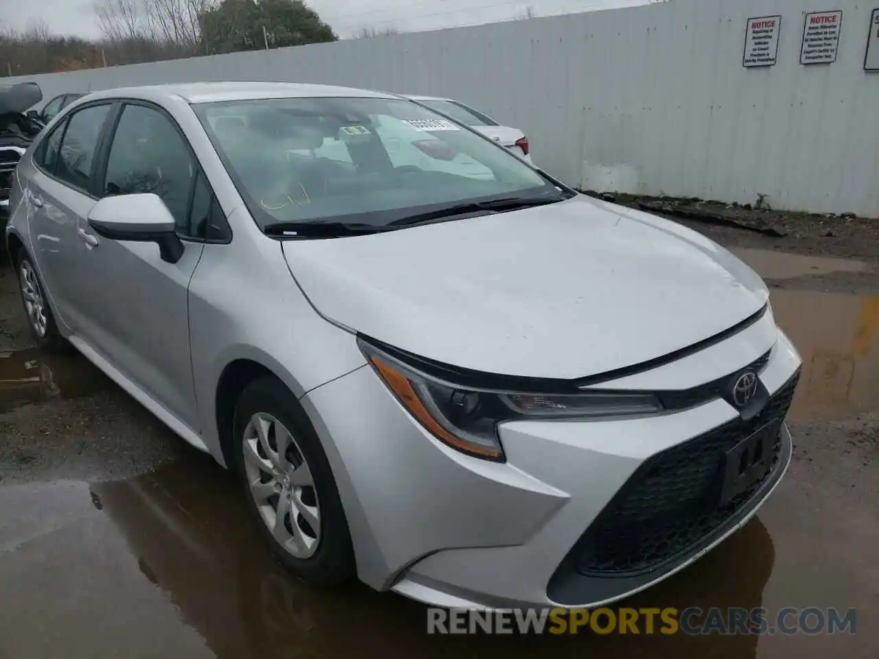 9 Photograph of a damaged car 5YFEPRAE8LP121286 TOYOTA COROLLA 2020