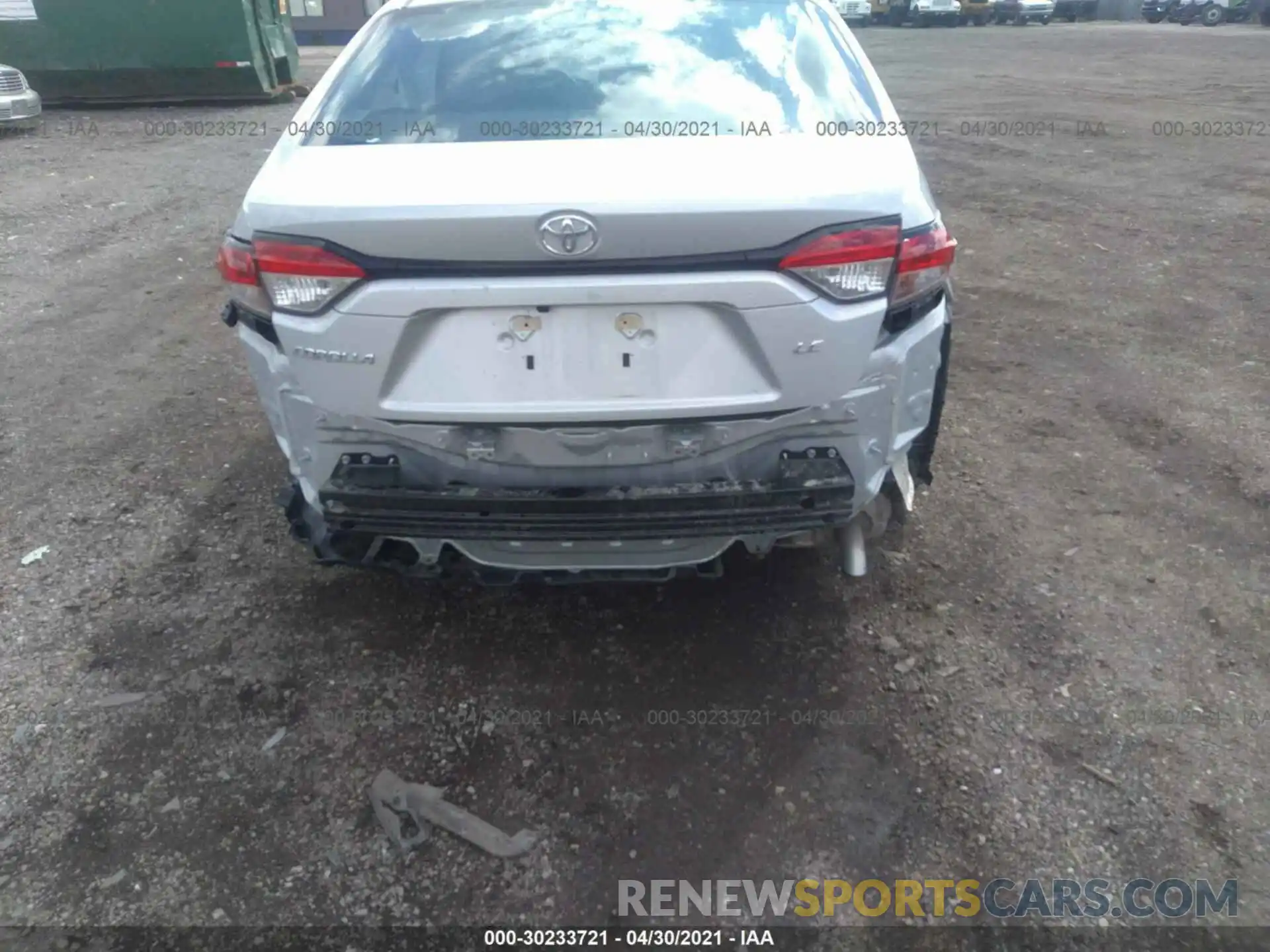 6 Photograph of a damaged car 5YFEPRAE8LP121529 TOYOTA COROLLA 2020