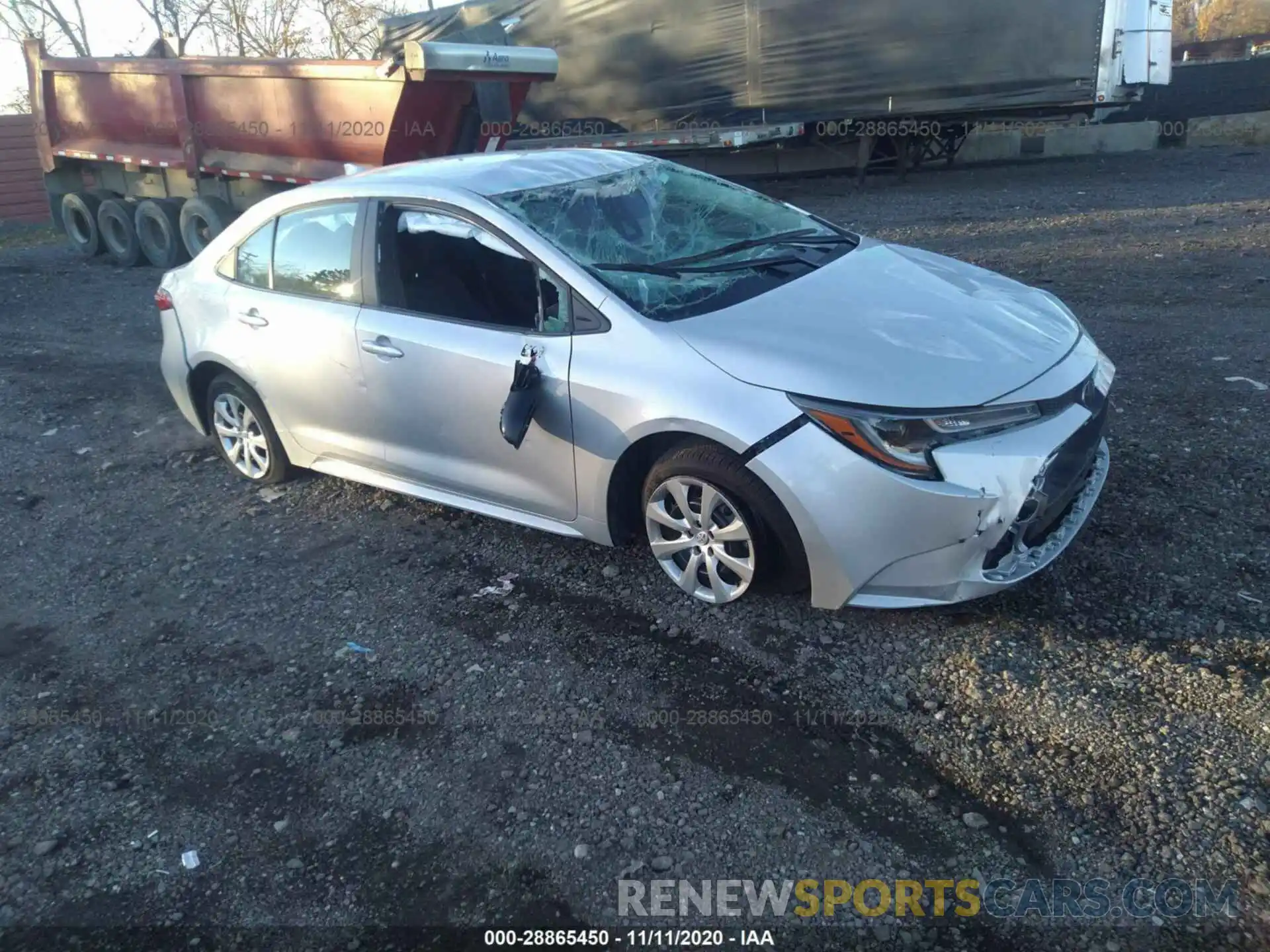 1 Photograph of a damaged car 5YFEPRAE8LP121563 TOYOTA COROLLA 2020