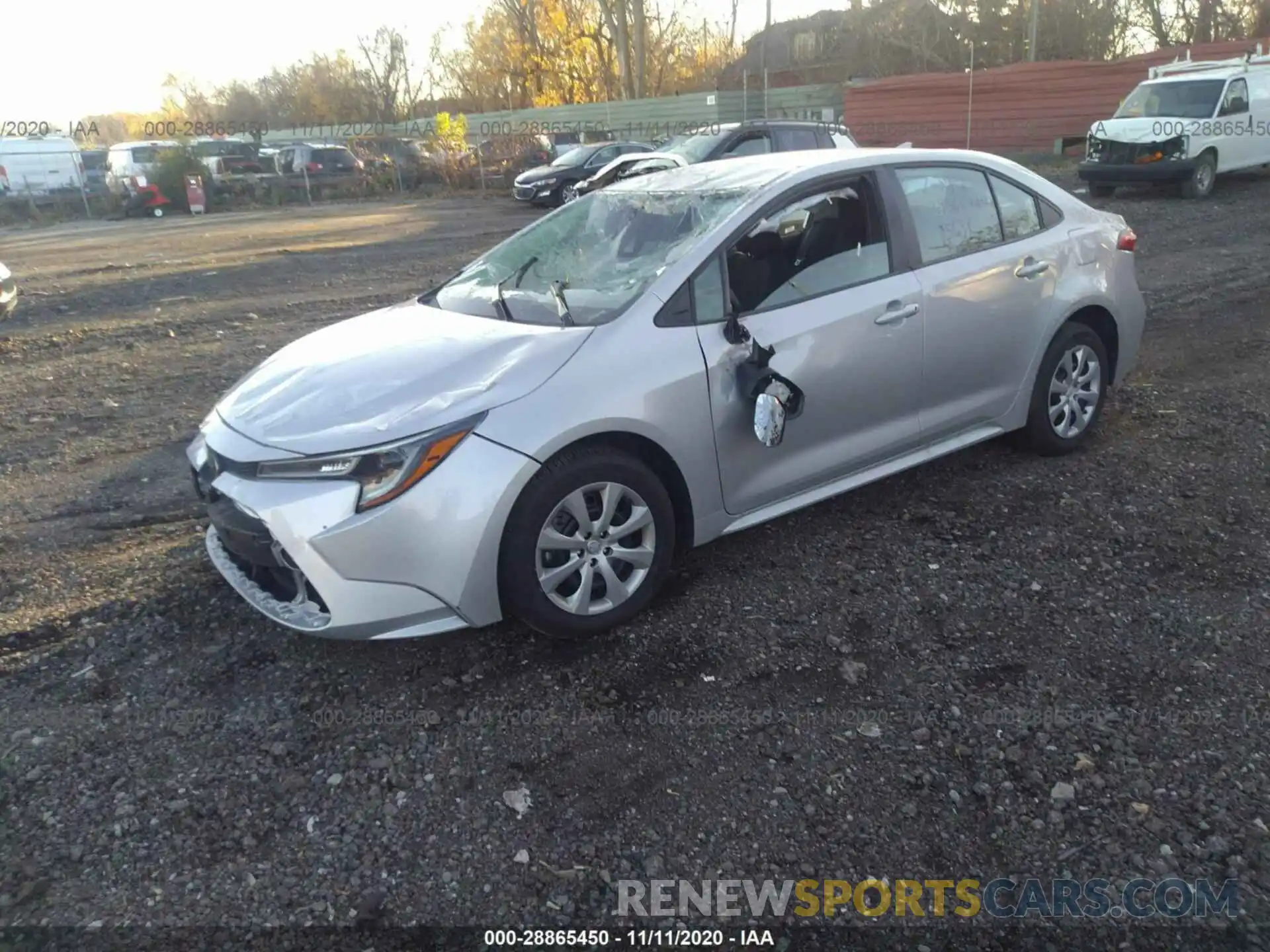 2 Photograph of a damaged car 5YFEPRAE8LP121563 TOYOTA COROLLA 2020