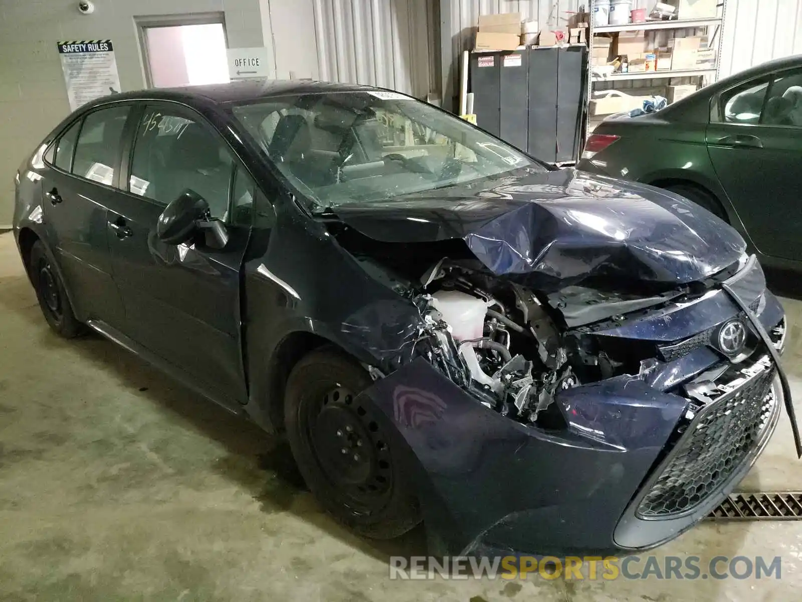 1 Photograph of a damaged car 5YFEPRAE8LP123104 TOYOTA COROLLA 2020