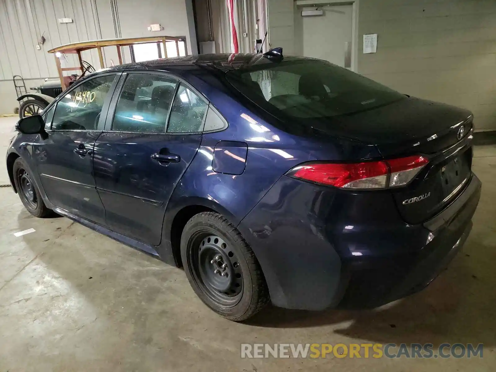 3 Photograph of a damaged car 5YFEPRAE8LP123104 TOYOTA COROLLA 2020