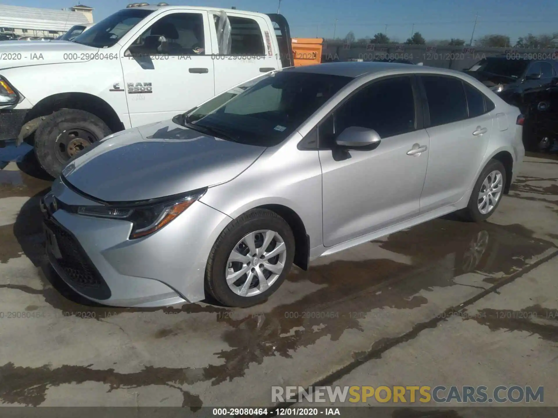 2 Photograph of a damaged car 5YFEPRAE8LP124432 TOYOTA COROLLA 2020